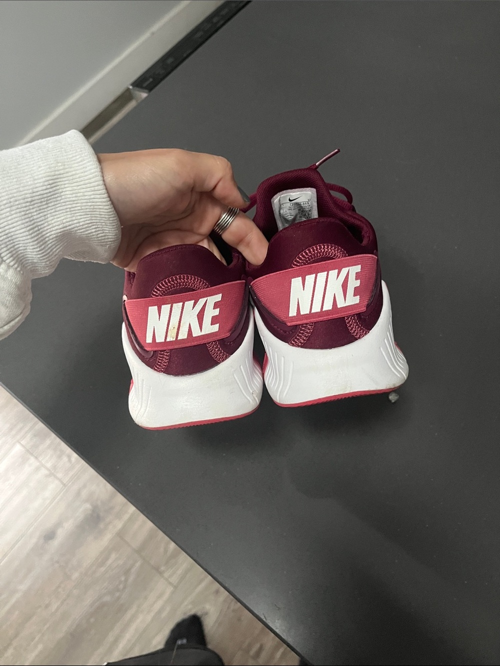 Nike Metcons - Picture 4 of 5